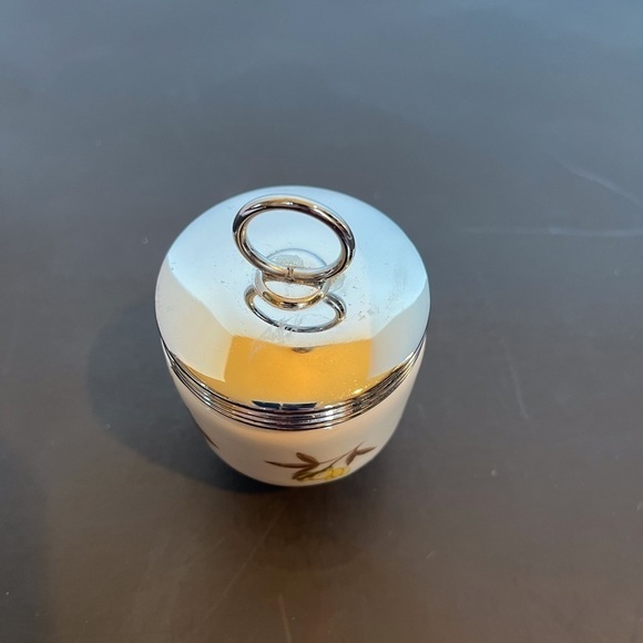 Royal Worcester Porcelain Egg Coddler. Standard Size - Picture 6 of 9